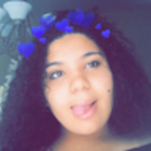 Meet your Posher, Anissa